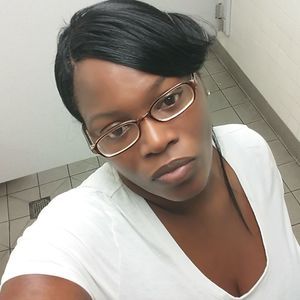 Meet your Posher, Felicia